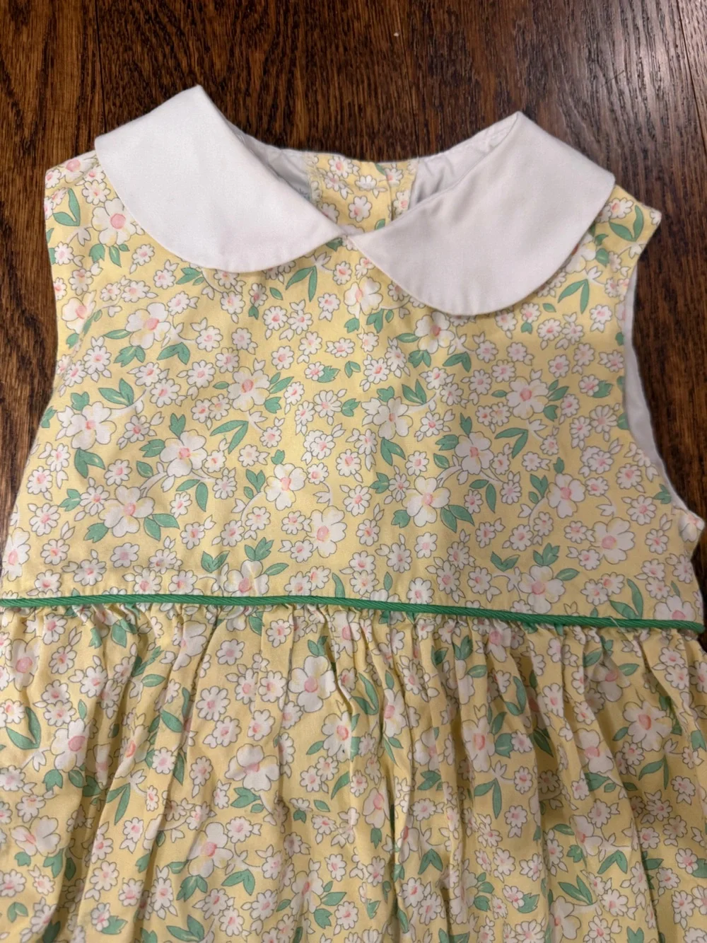 Little English Yellow Floral Dress with White Peter Pan Collar - Picture 3 of 4
